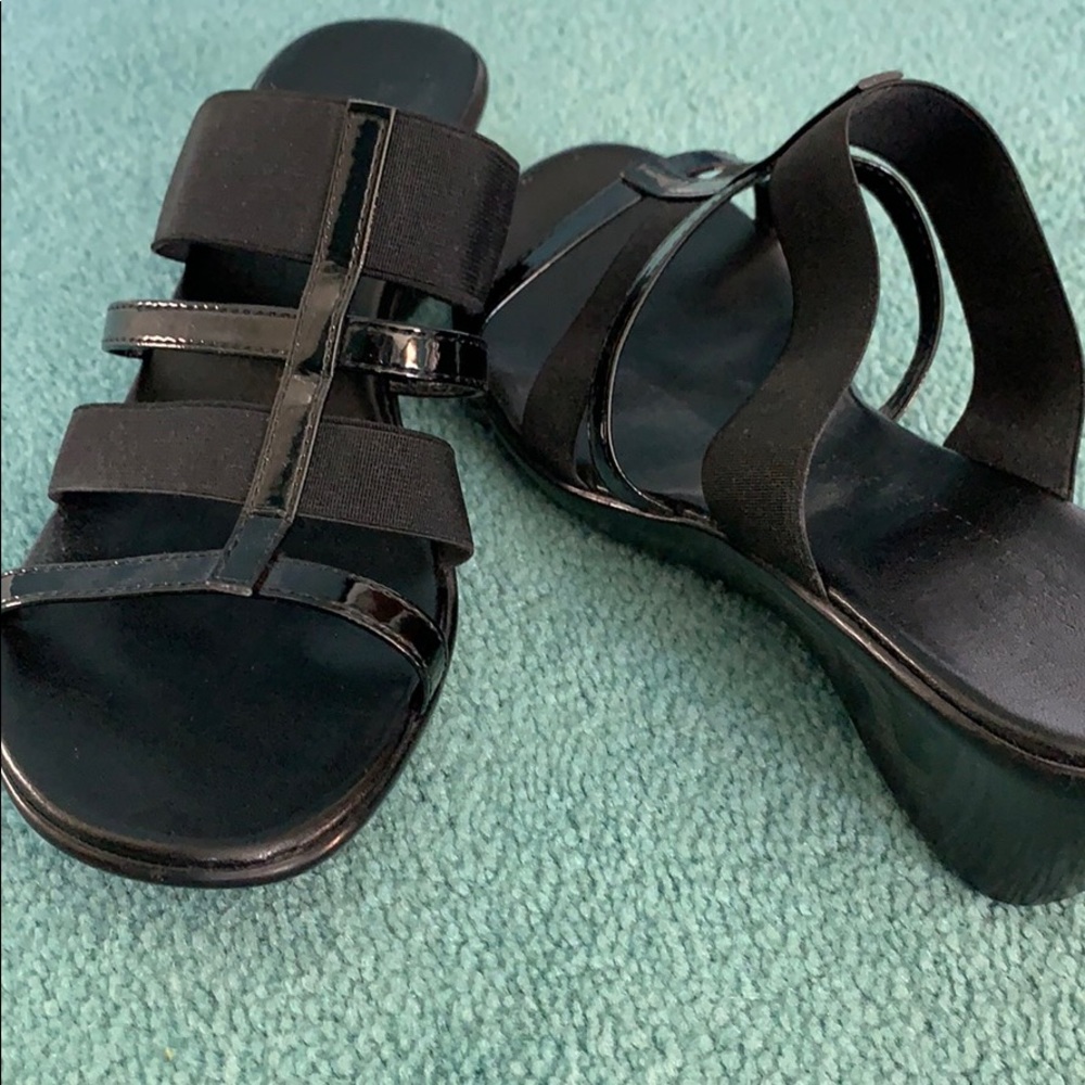 Wedge sandals